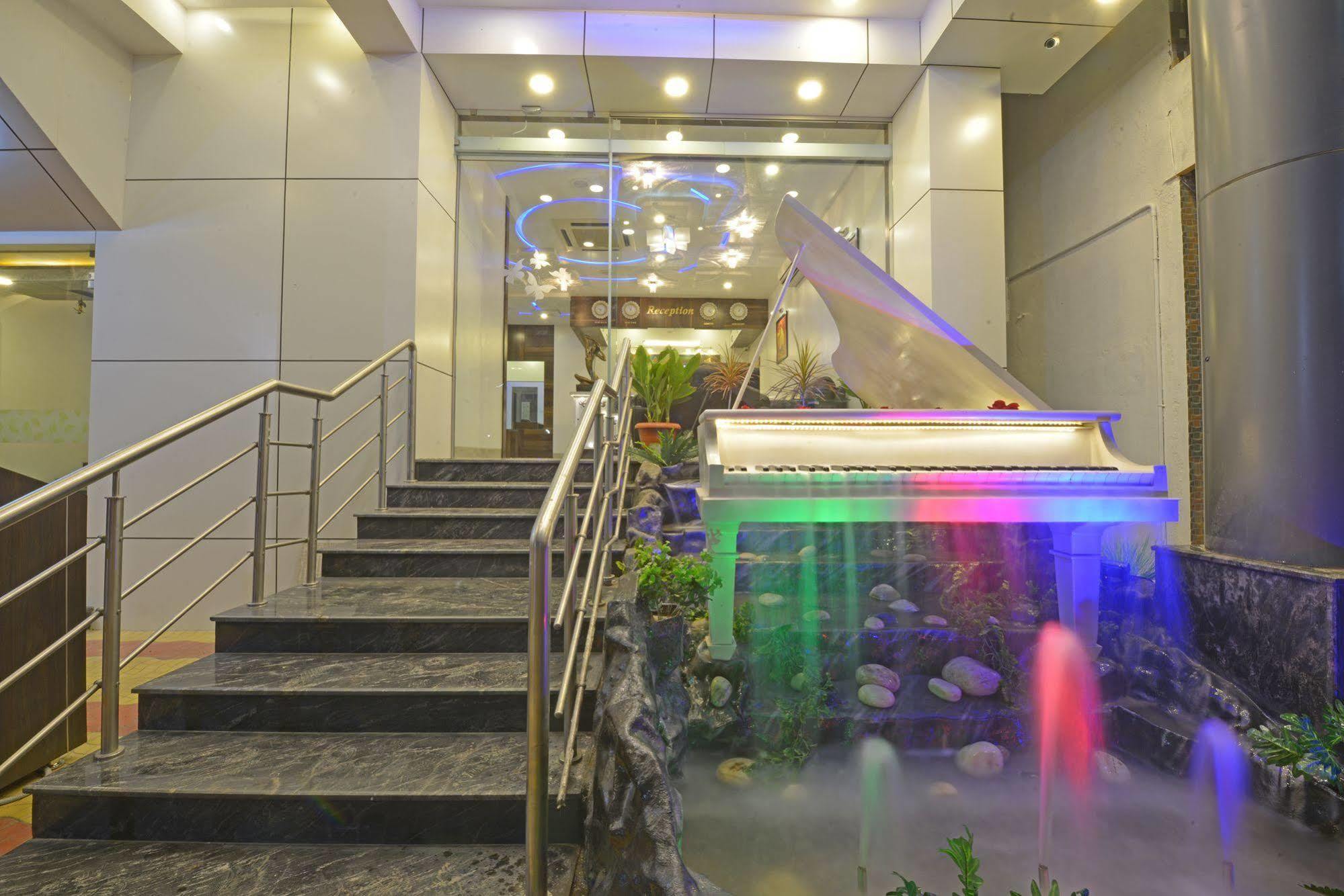 Hotel Jp International Aurangabad  Ngoại thất bức ảnh