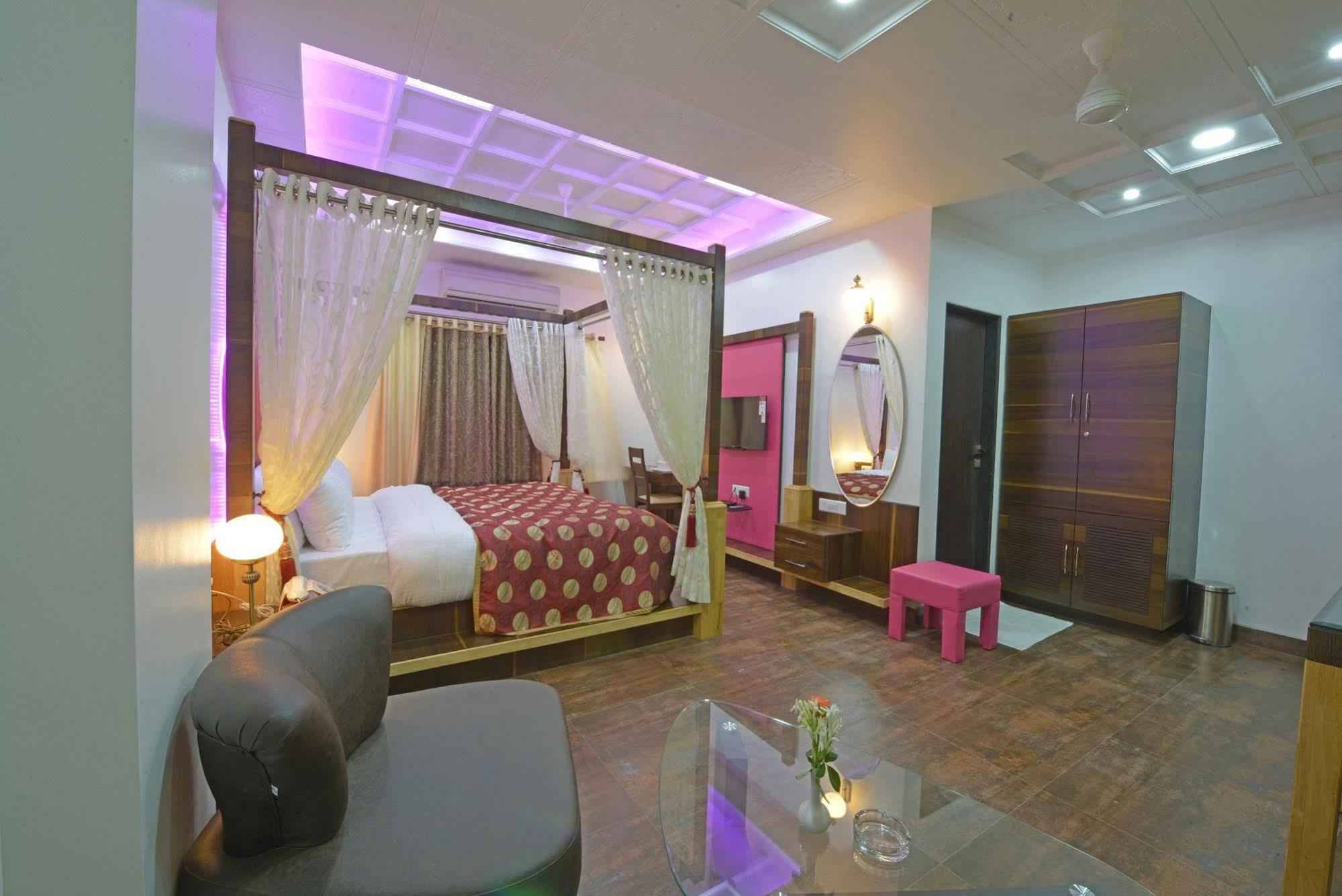 Hotel Jp International Aurangabad  Ngoại thất bức ảnh